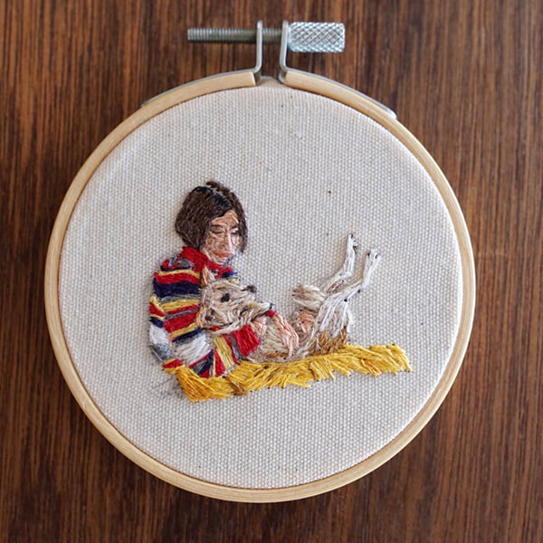 柴犬と妹の刺繍